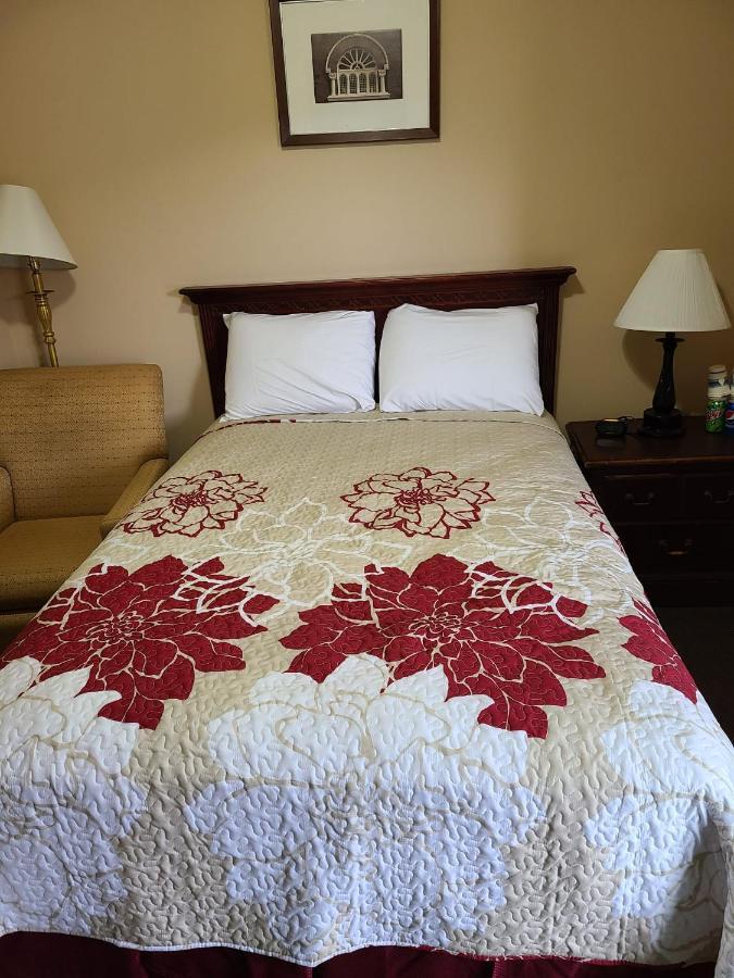 Clarysville Motel Frostburg Экстерьер фото