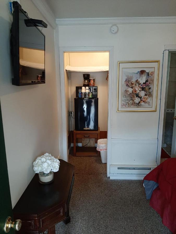Clarysville Motel Frostburg Экстерьер фото